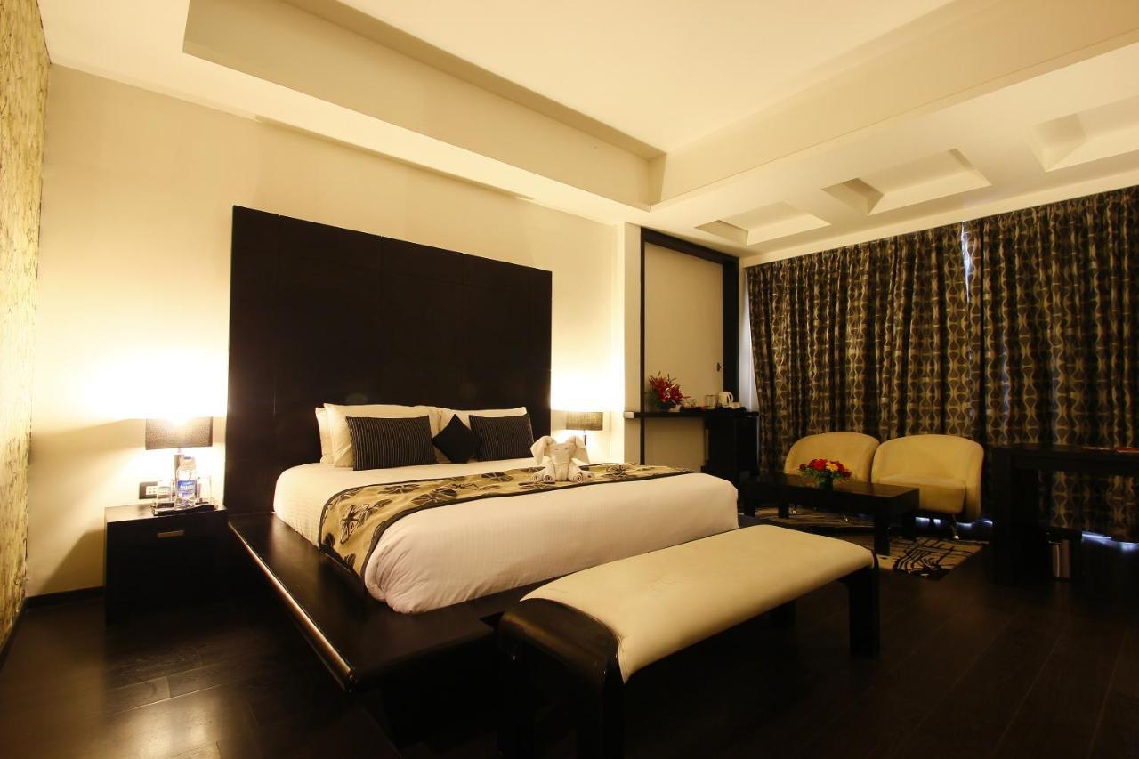 แกรนด์ เอสแทนเซีย Hotel ซาเลม ห้อง รูปภาพ